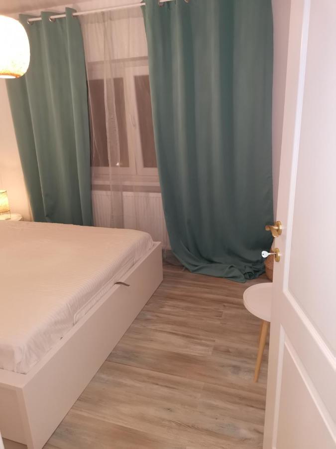 Bloom Box Apartments 克拉奥华 外观 照片