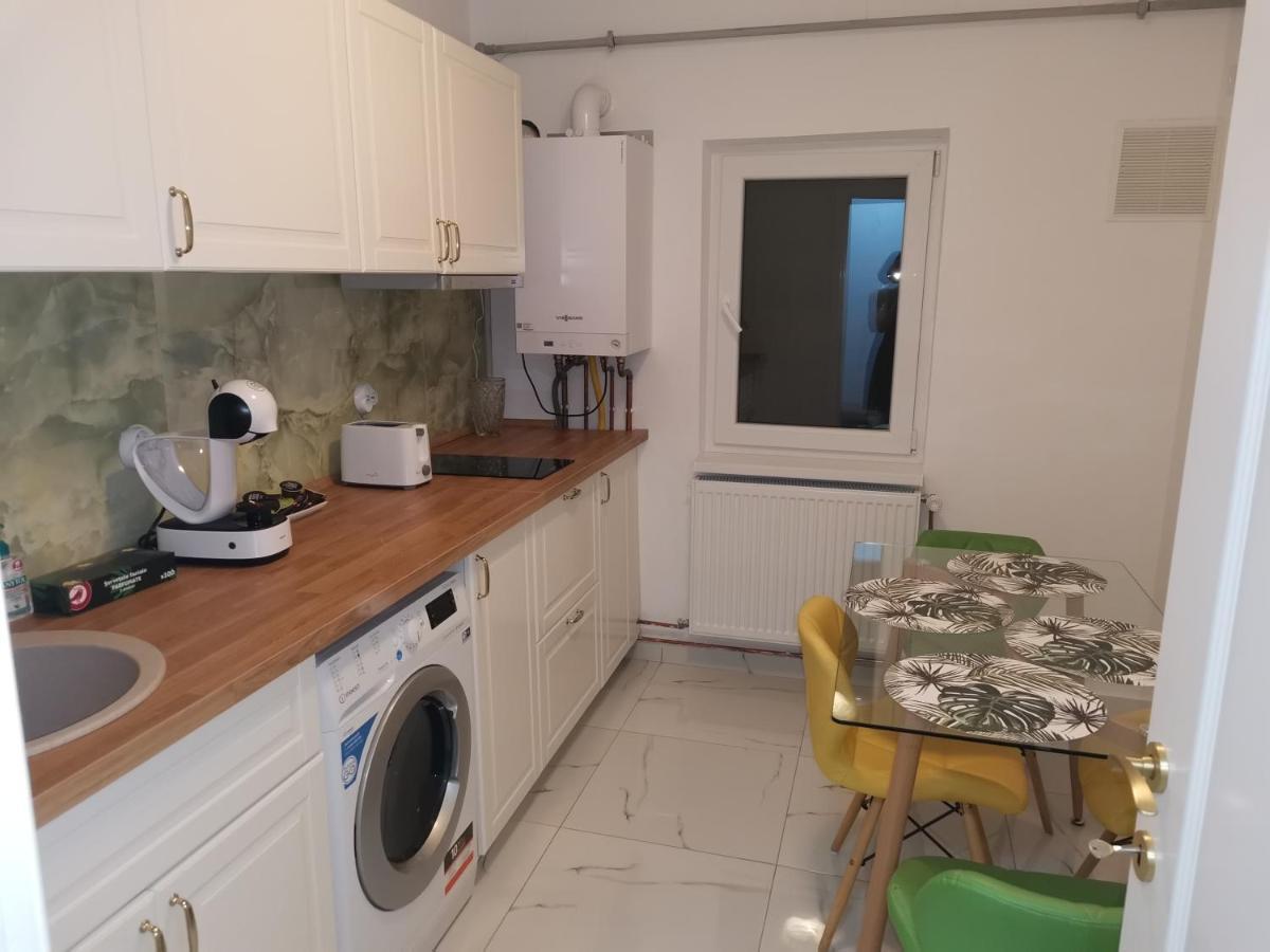 Bloom Box Apartments 克拉奥华 外观 照片